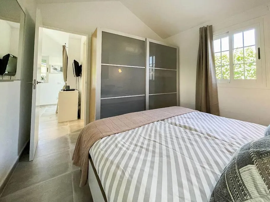Cozy & Modern Bungalow W/Private Garden Bbq+Wifi Maspalomas  Apartman